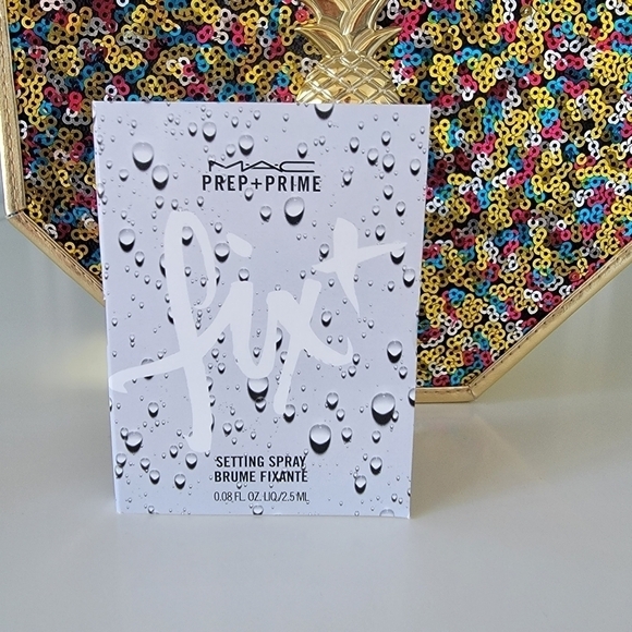 ⚪ $3 ADD ON ⚪ MAC PREP + PRIME FIX+ PLUS - Picture 1 of 9